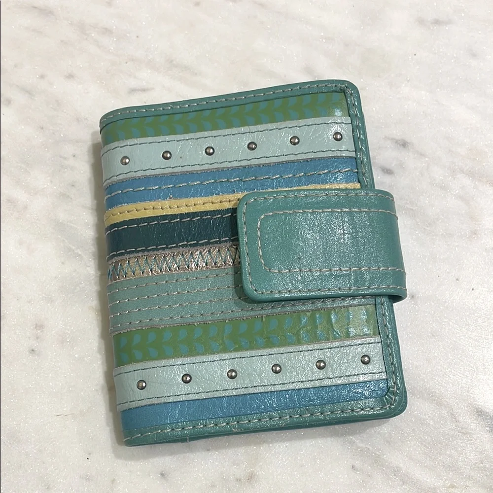 Vintage Fossil Wallet - Picture 1 of 4